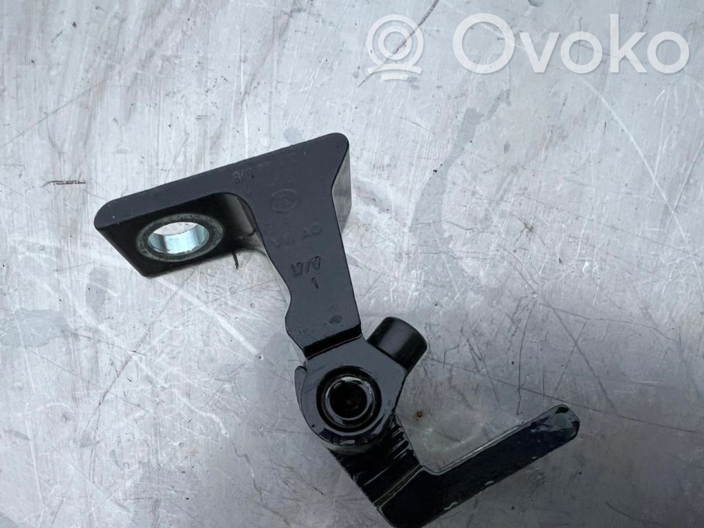 Opel Astra J Front door upper hinge 