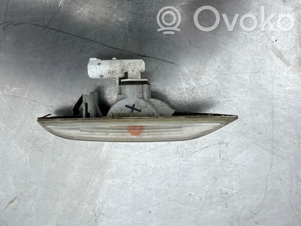 BMW 3 E90 E91 Front fender indicator light 