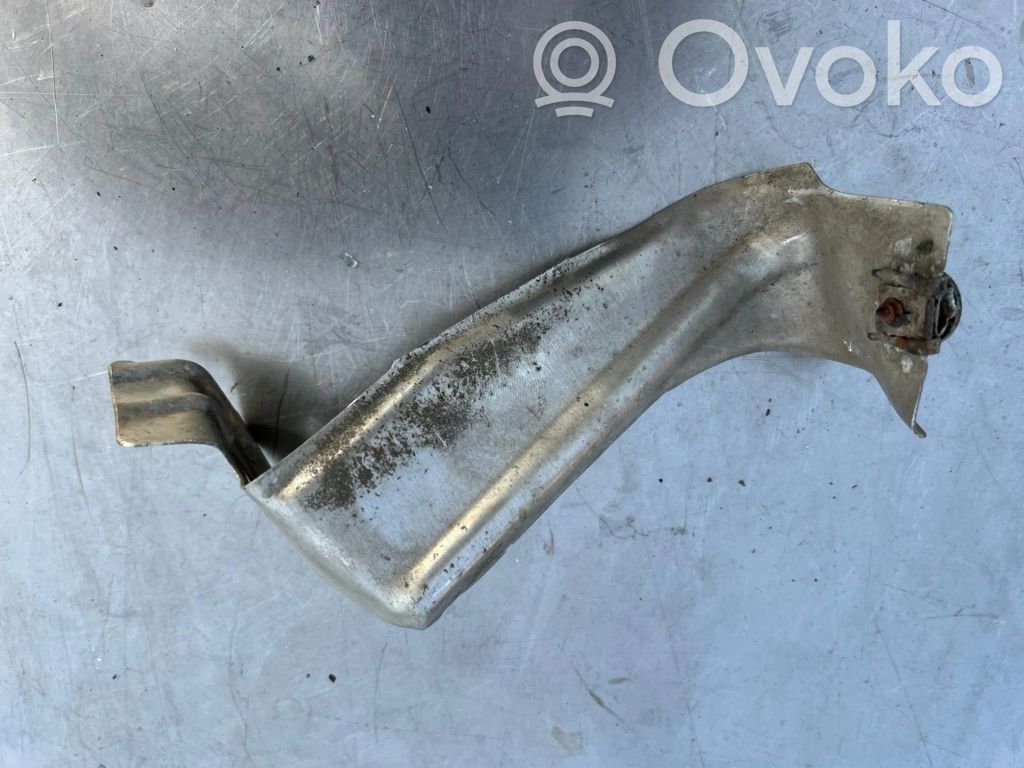 BMW 3 E90 E91 Polttoainesäiliön kannake 