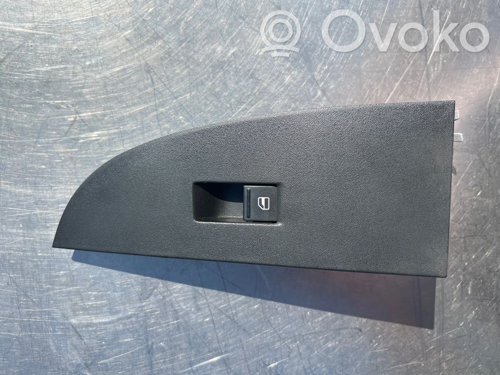 Seat Leon (1P) Electric window control switch 