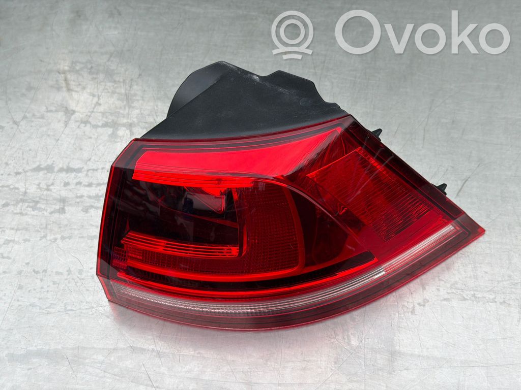 Volkswagen Golf VII Wkład lampy tylnej 
