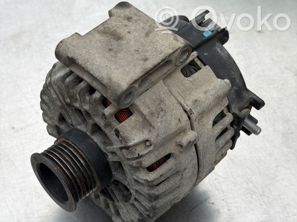 Mercedes-Benz Sprinter W906 Alternator 