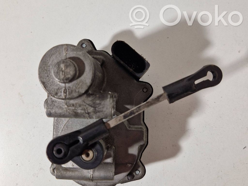 Luftklappensteuerungsmotor   059129086H,A2C53247916,19809S03