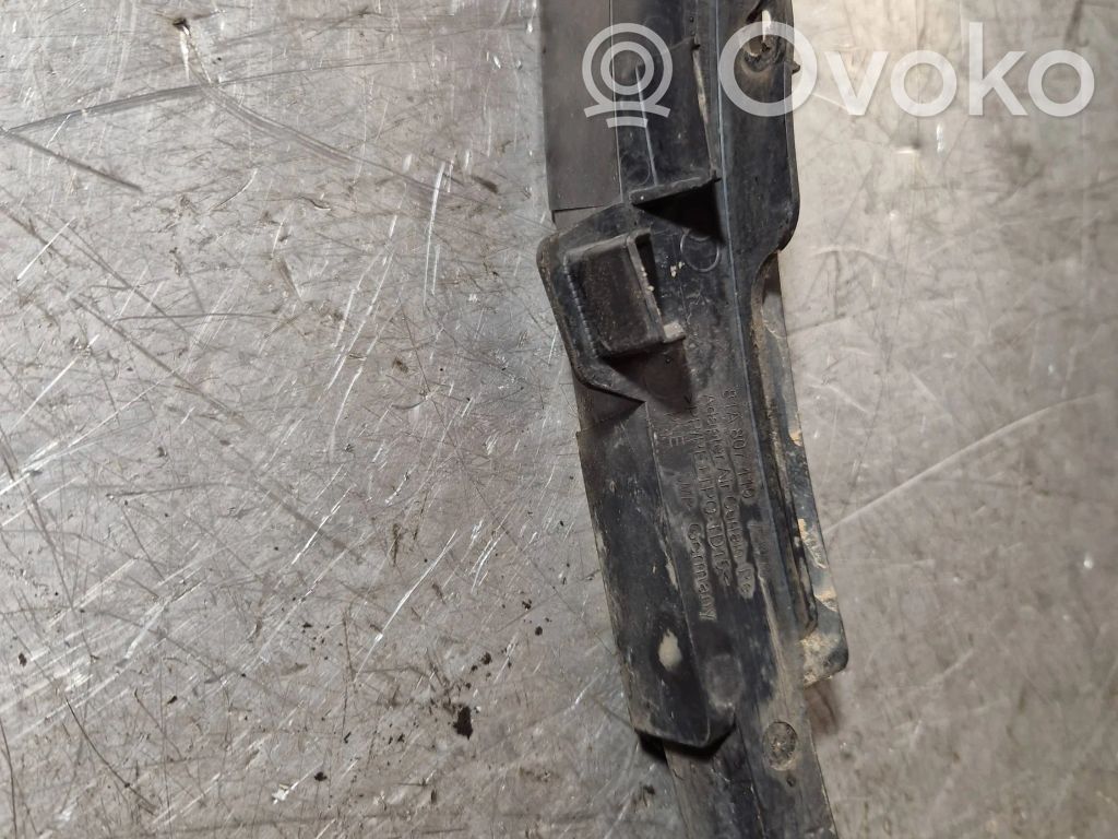 Audi Q2 - Suport montare bară față 