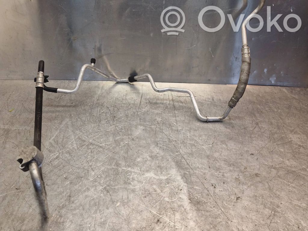Skoda Fabia Mk2 (5J) Air conditioning (A/C) pipe/hose 