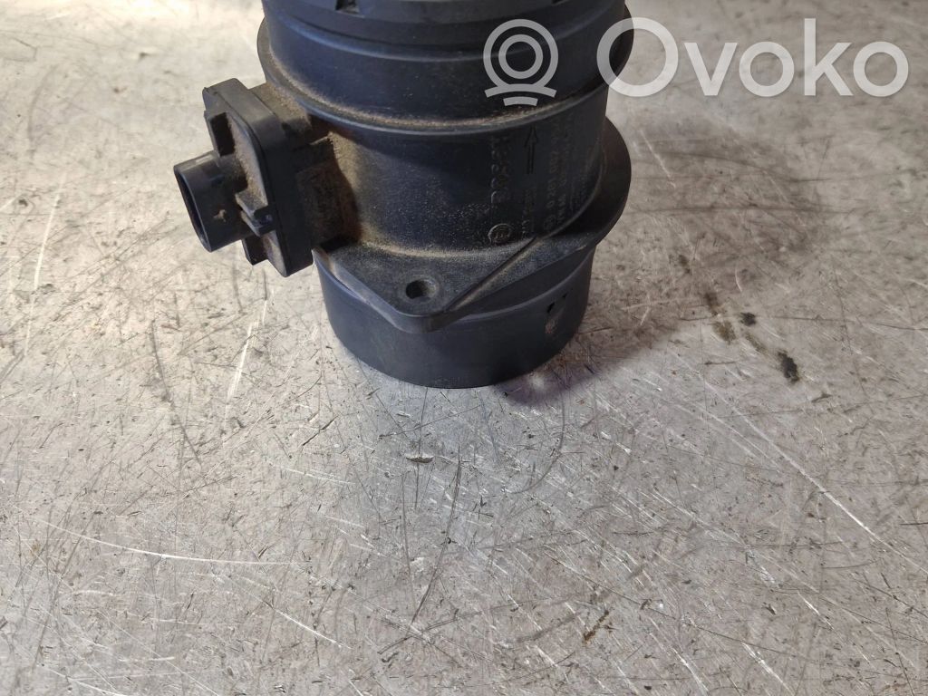 Volkswagen PASSAT B8 Debitmetru aer 