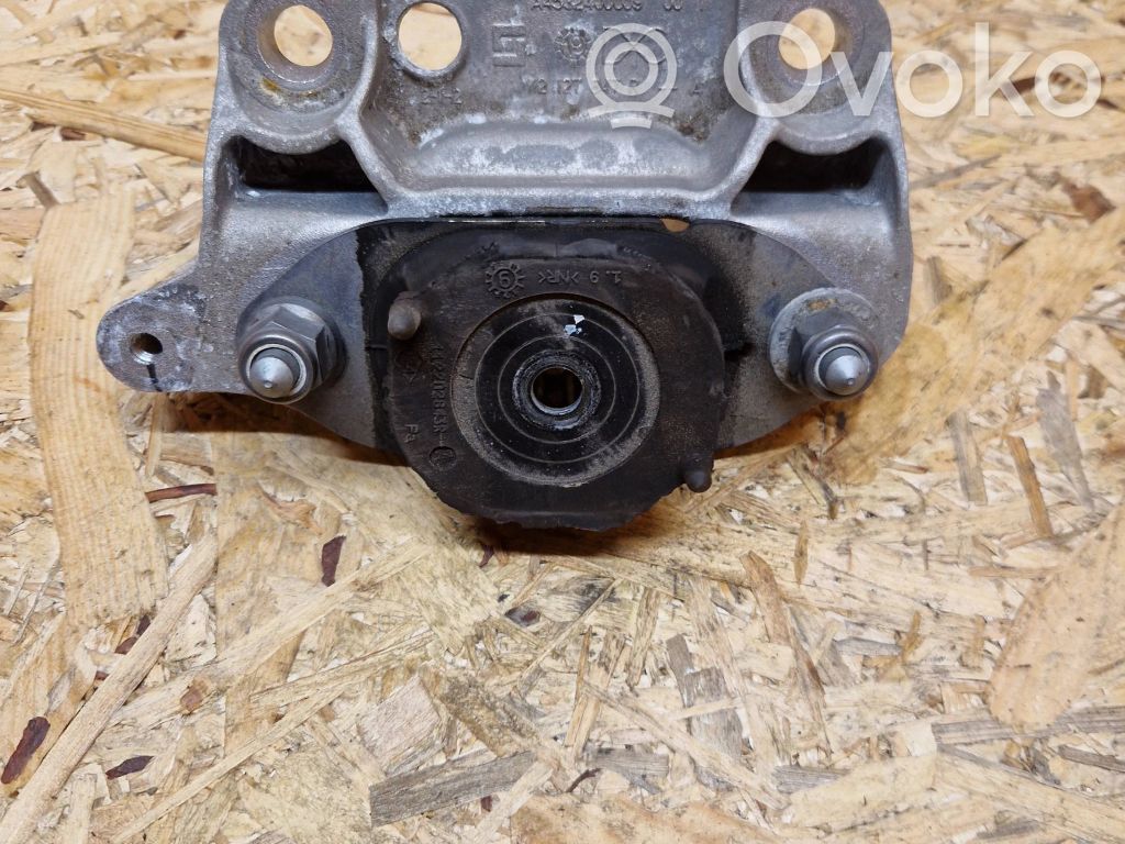 Engine mount bracket   A4532400009,2127847