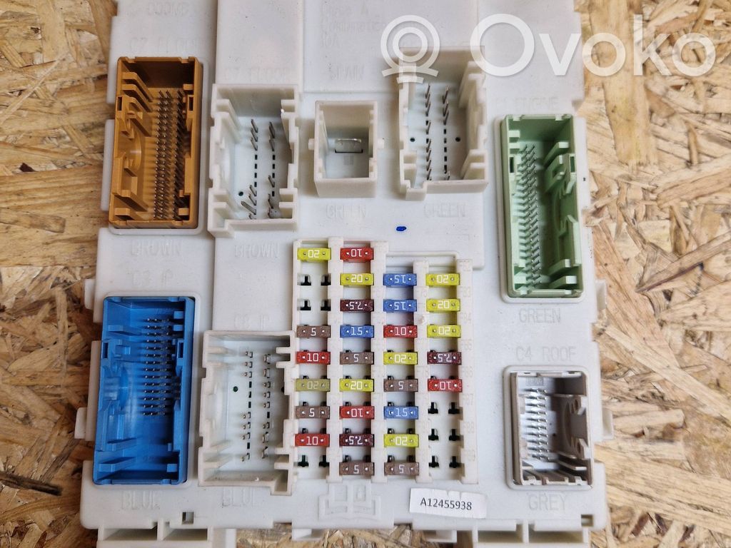 Ford Grand C-MAX Fuse module 