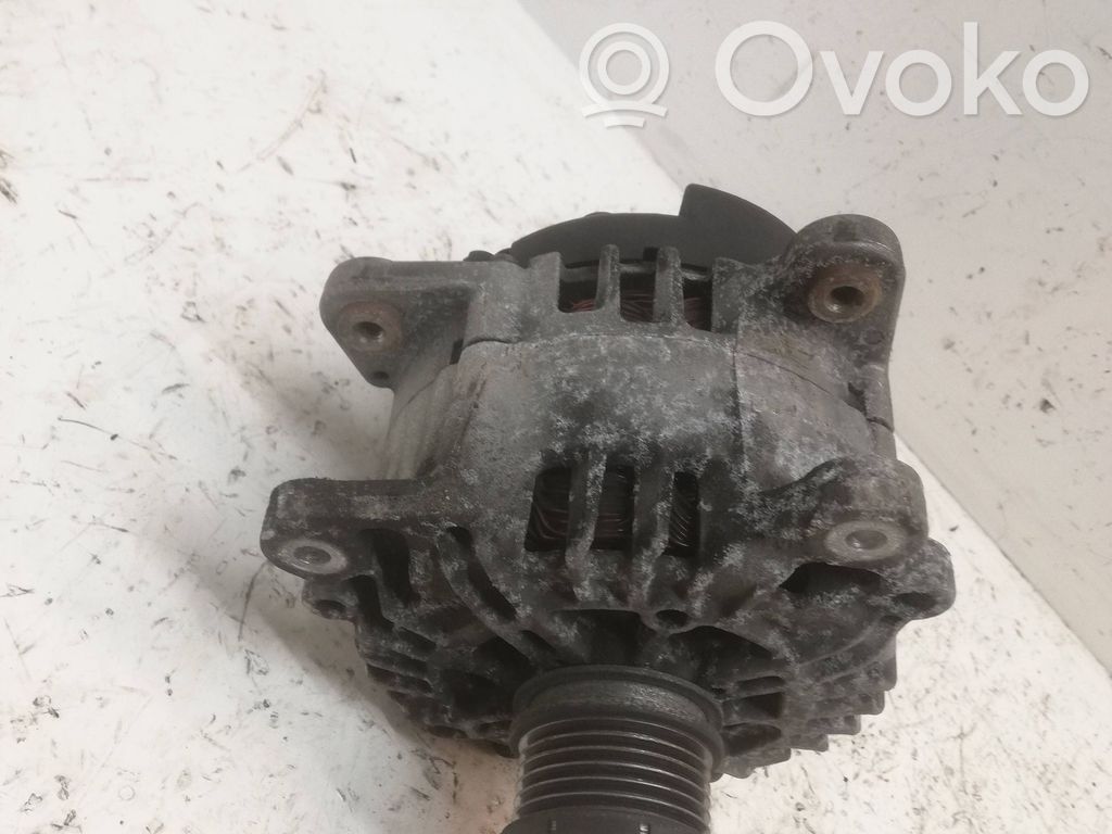 Audi A4 S4 B8 8K Generatorius 
