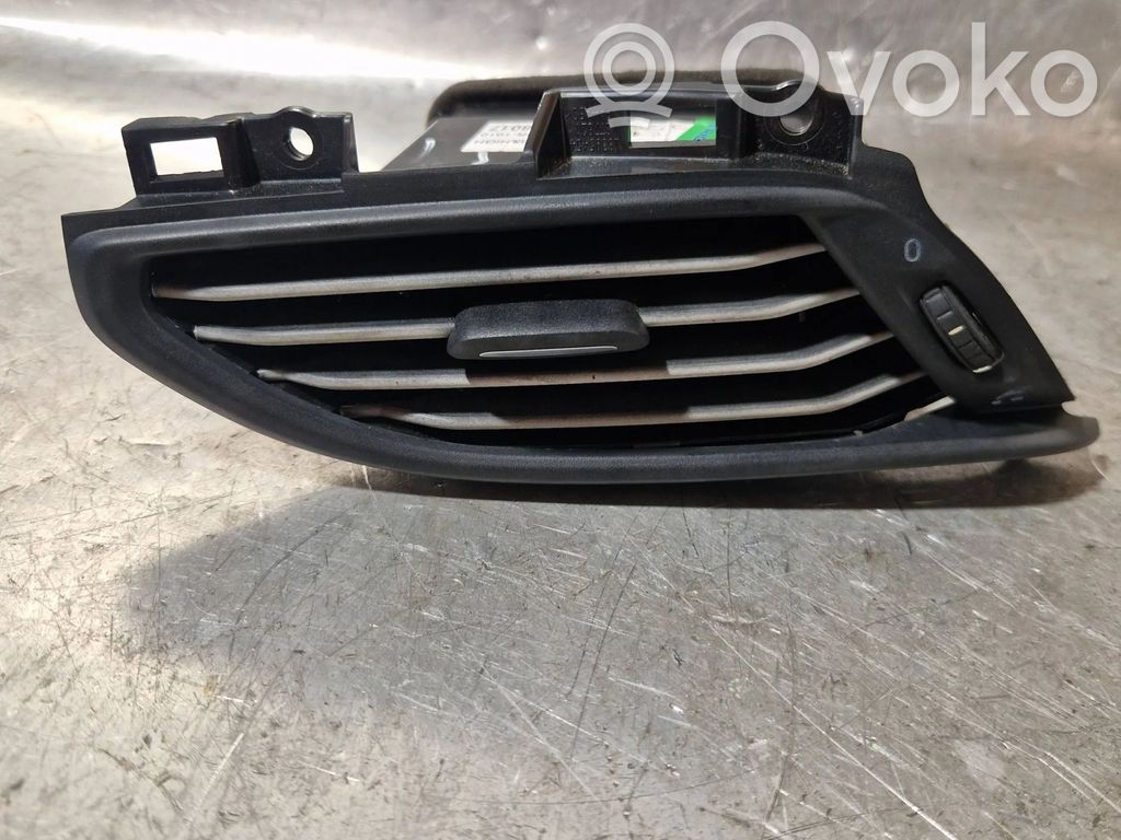 Fiat Tipo Kojelaudan sivutuuletussuuttimen kehys 