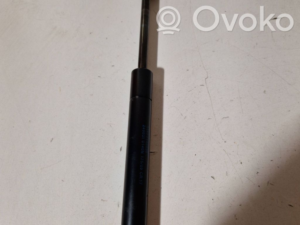 BMW 5 E60 E61 Tailgate/trunk strut/damper 