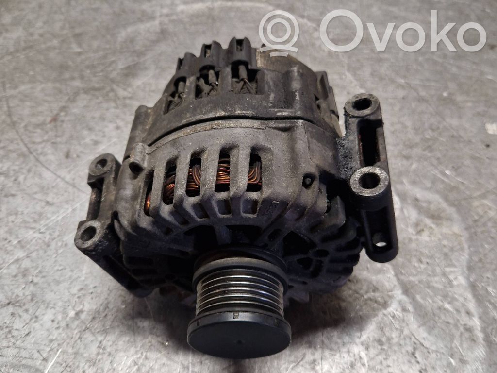 Mercedes-Benz E W212 Alternator 