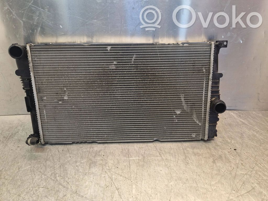 BMW 3 F30 F35 F31 Aušinimo skysčio radiatorius 