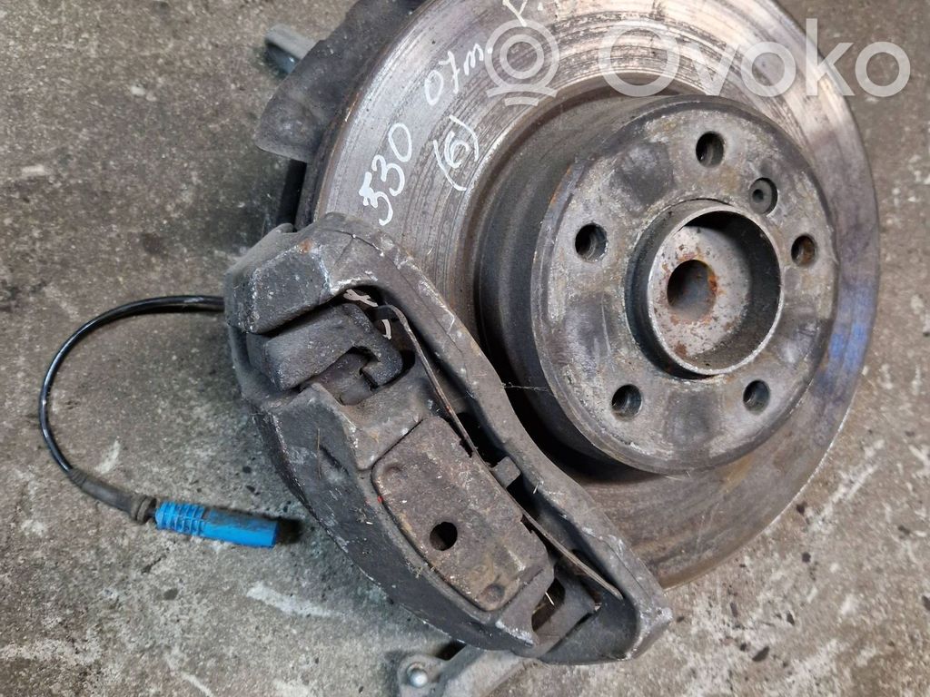 Front wheel hub   6770954R