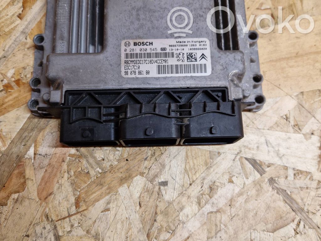 Peugeot 208 I Engine control unit/module 