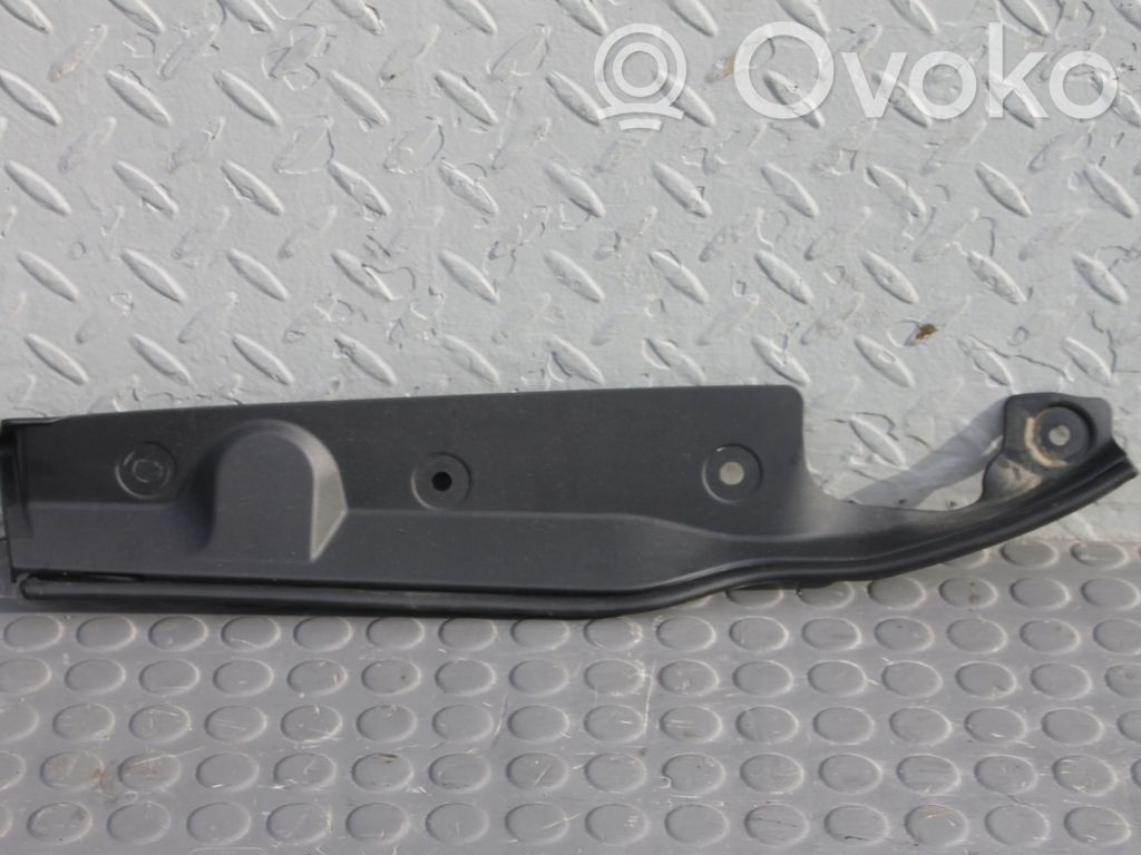 Chrysler Pacifica Other body part 