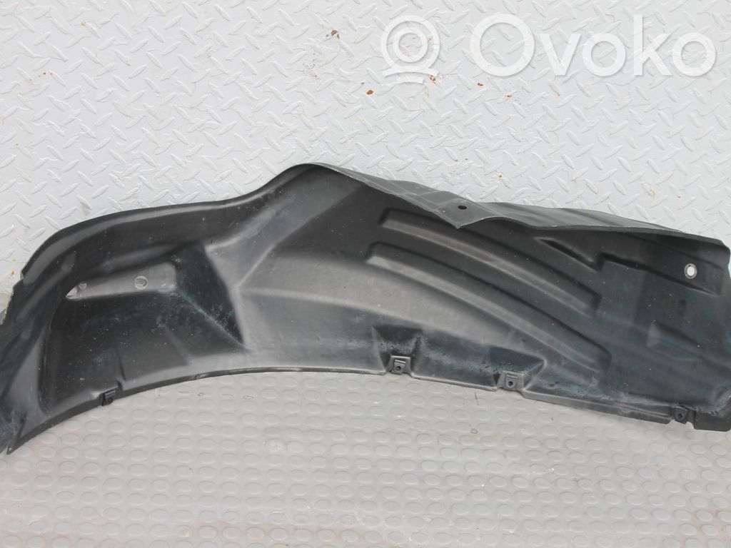 Mitsubishi L200 Apărători interioare aripă roată spate 