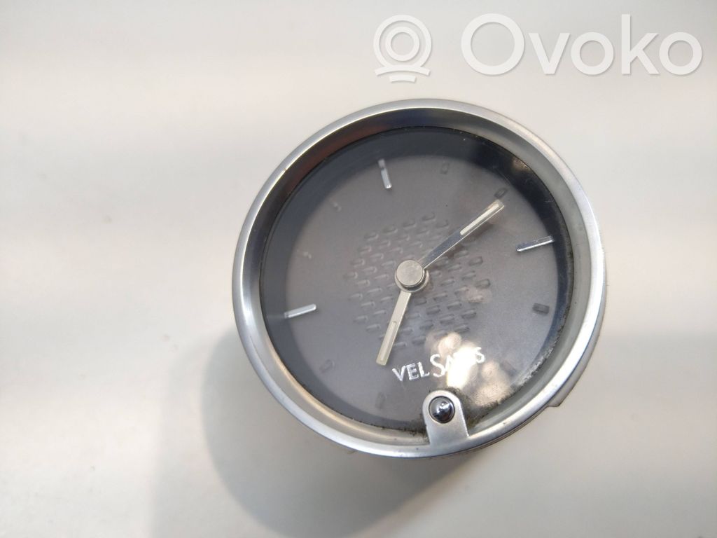 Renault Vel Satis Pulkstenis 