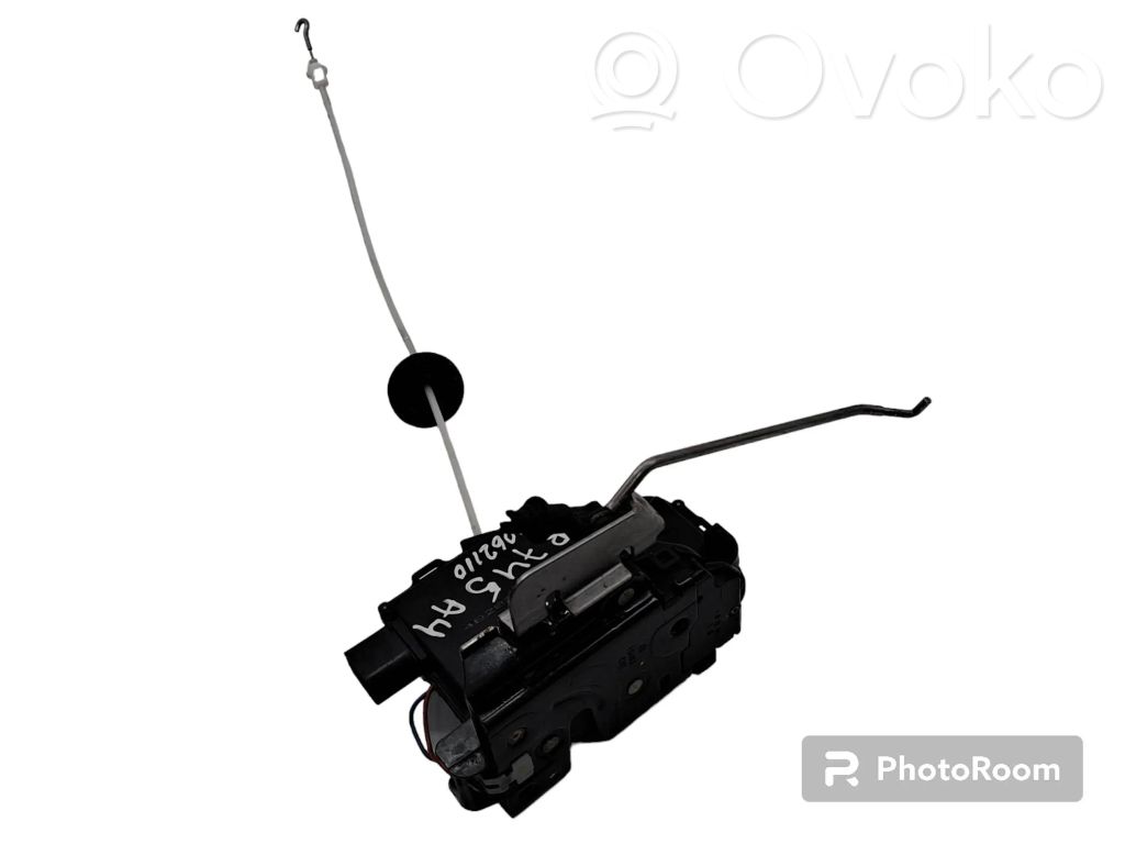 Audi A4 S4 B6 8E 8H Zamek drzwi przednich 
