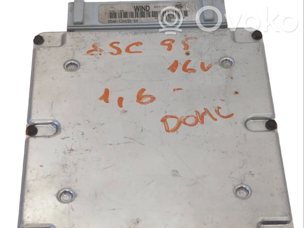 Ford Escort Engine control unit/module 