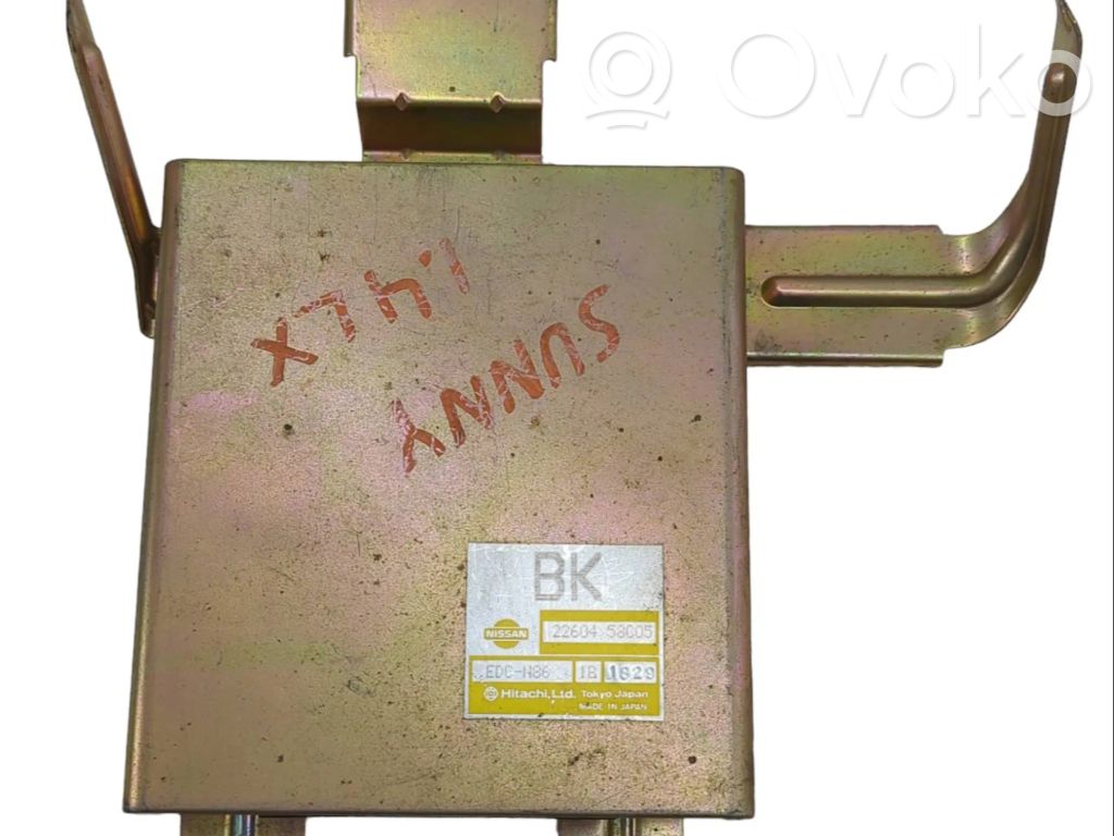 Nissan Sunny Engine control unit/module 