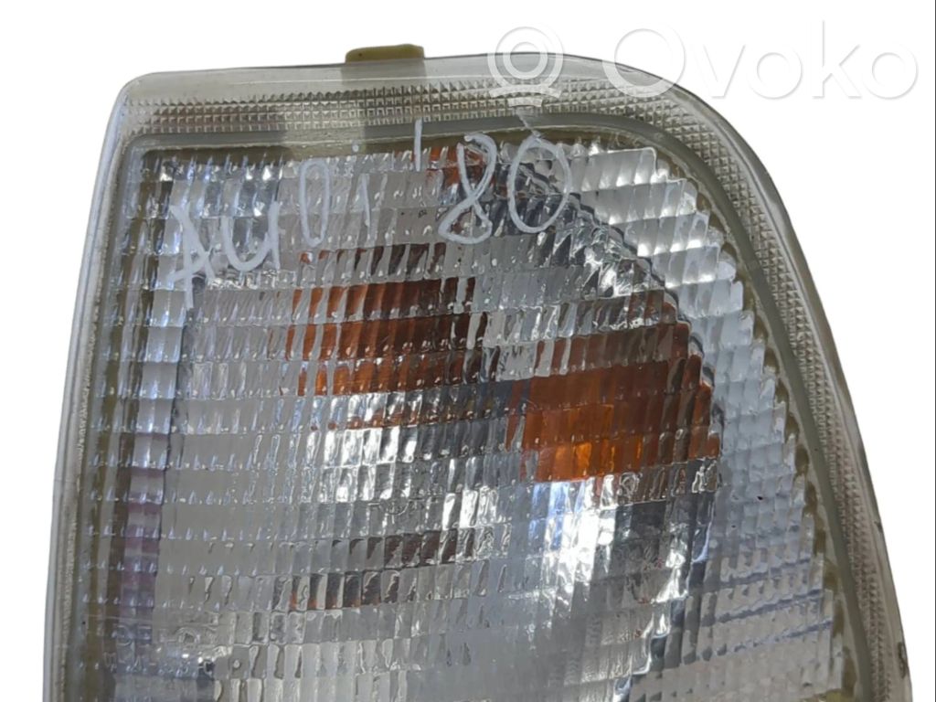 Audi 80 90 B3 Front indicator light 