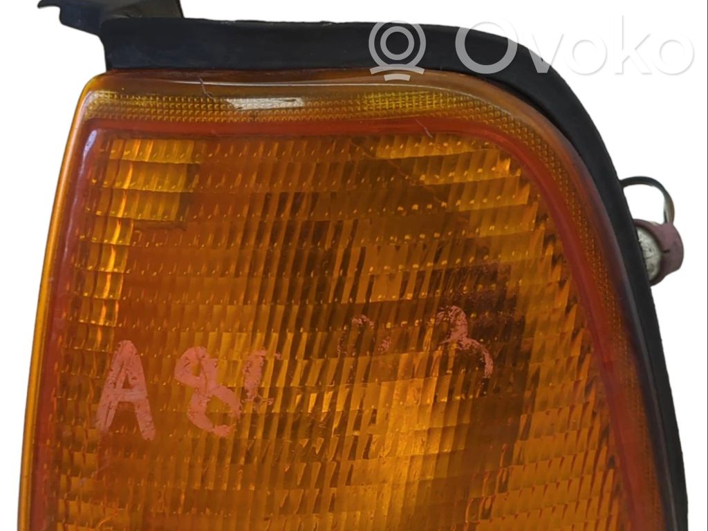 Audi 80 90 B3 Front indicator light 