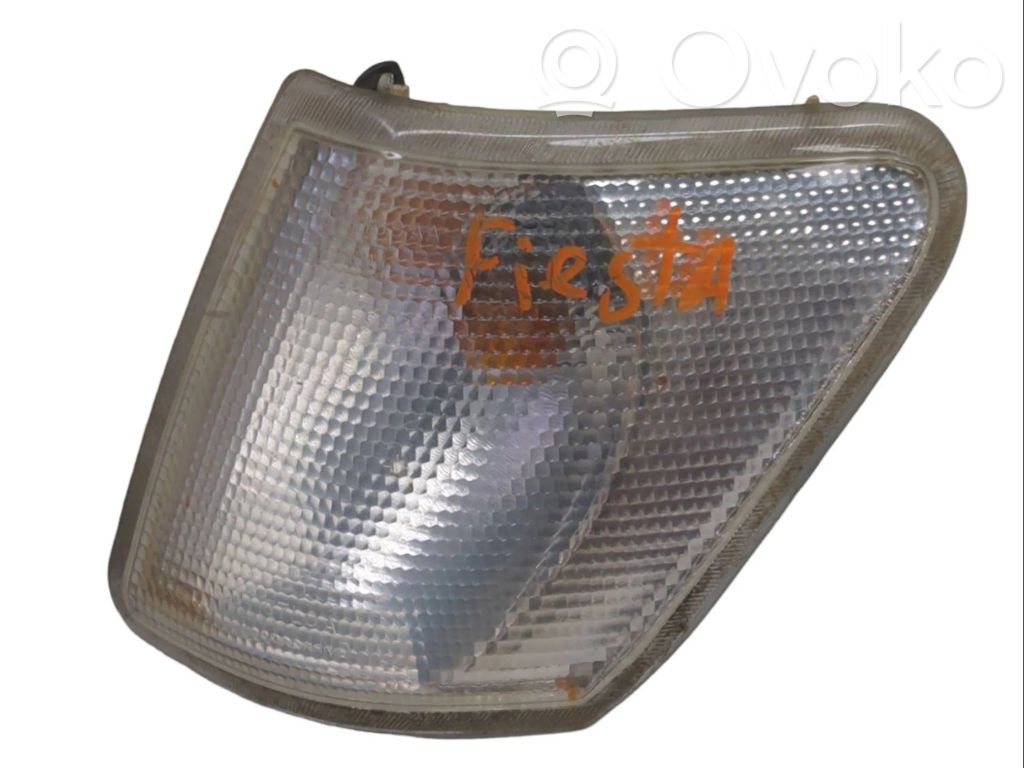 Ford Fiesta Front indicator light 