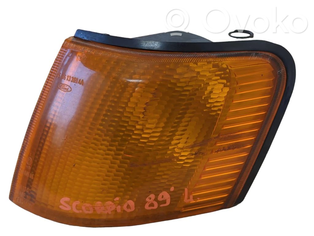 Ford Scorpio Front indicator light 