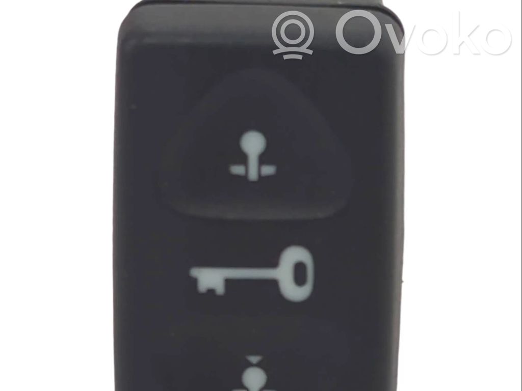 Land Rover Freelander Central locking switch button 
