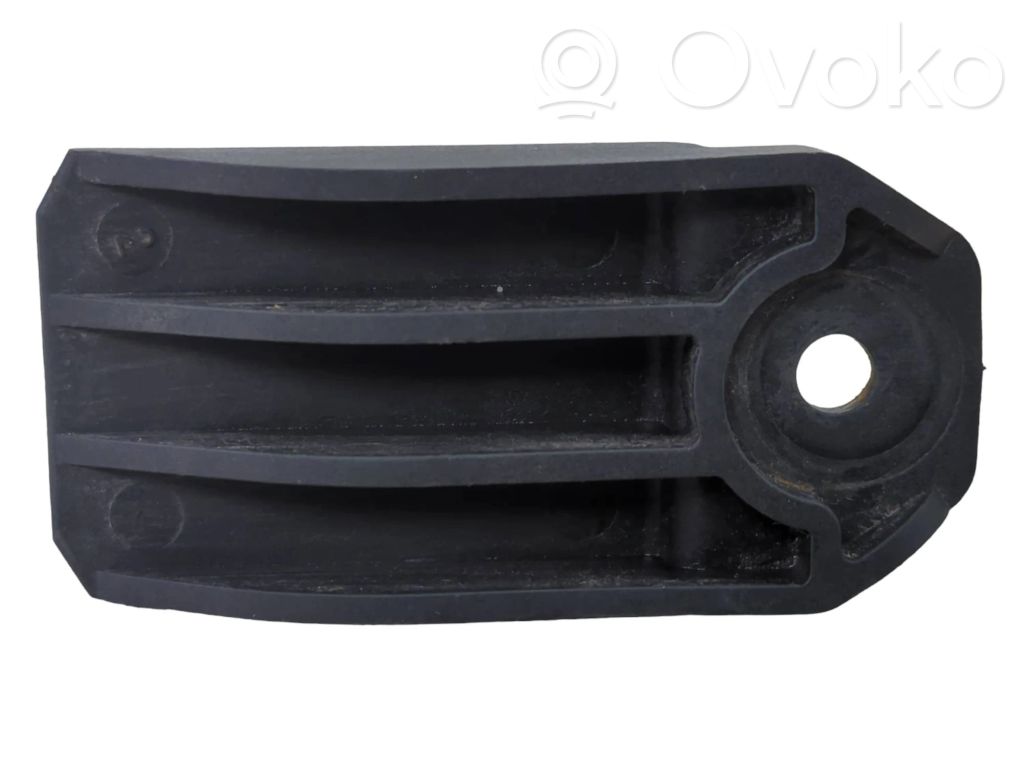 BMW 5 E39 Radiator support slam panel bracket 
