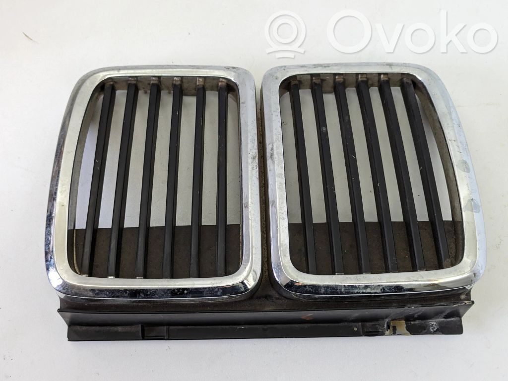 BMW 3 E30 Front grill 