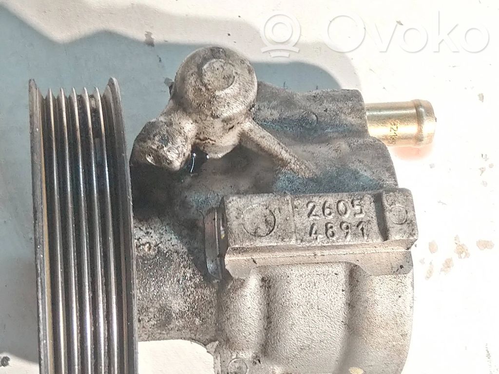 Renault Vel Satis Power steering pump 