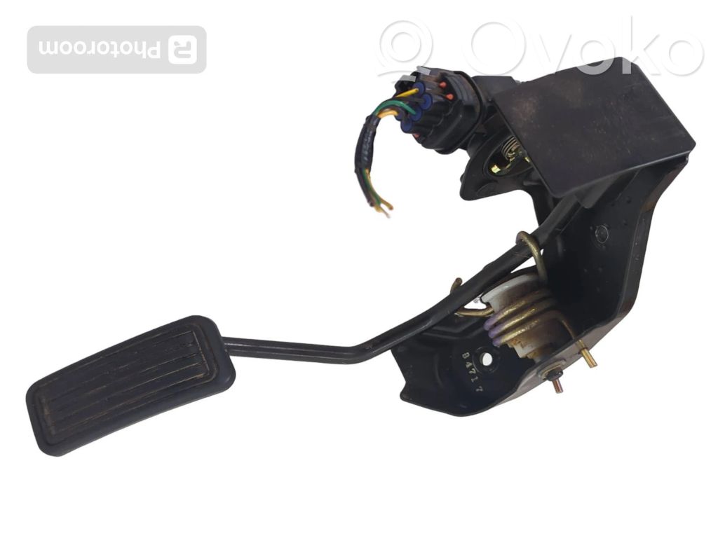 Toyota Avensis T250 Accelerator throttle pedal 