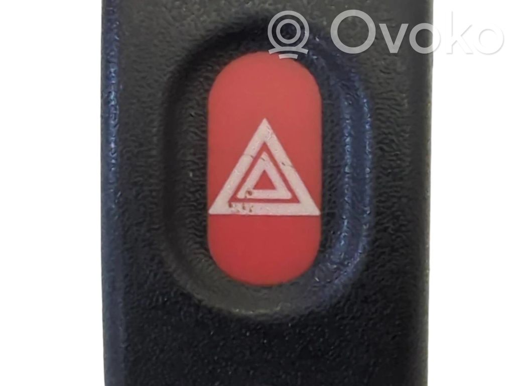 Opel Corsa B Hazard light switch 