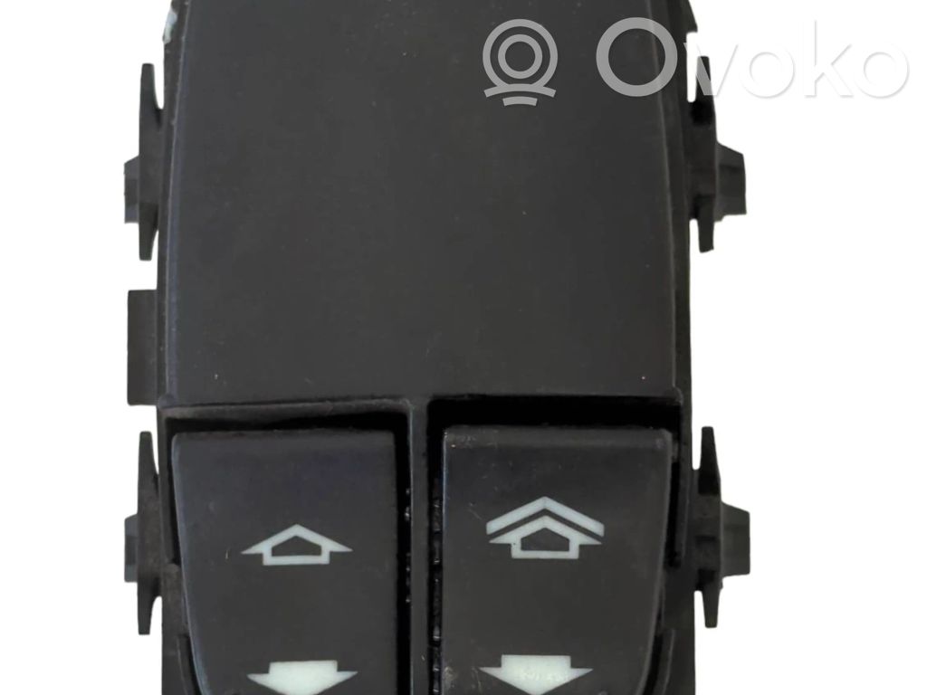 Ford Focus Electric window control switch 