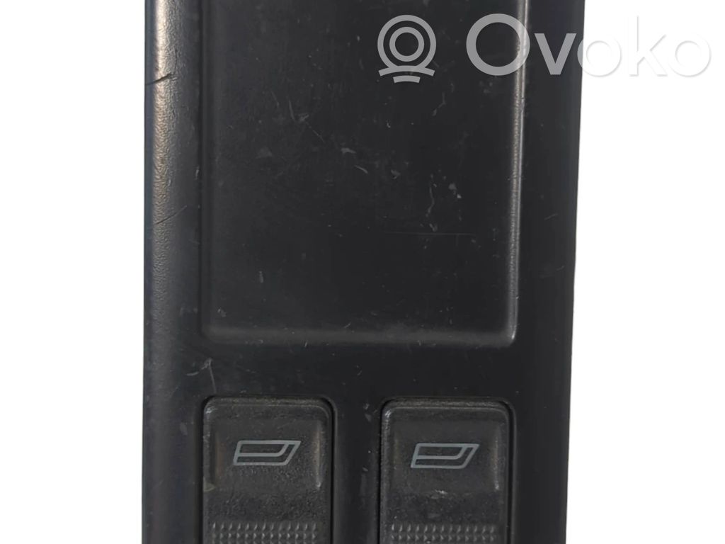 Audi A6 S6 C4 4A Electric window control switch 
