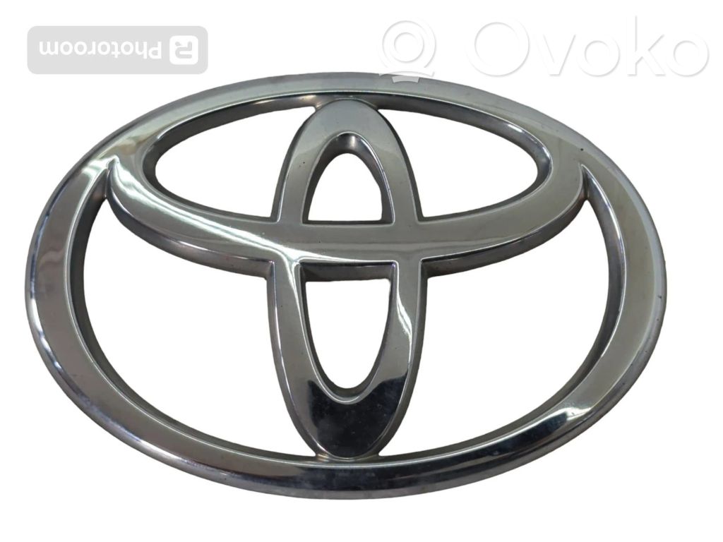 Toyota Corolla Verso E121 Emblemat / Znaczek 
