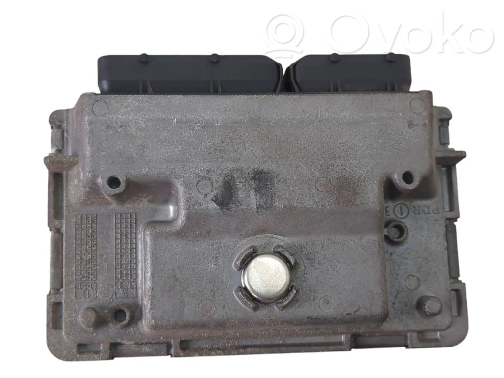Skoda Fabia Mk2 (5J) Engine control unit/module 