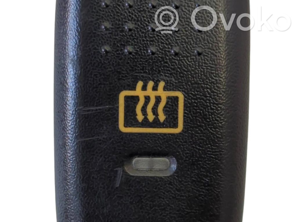 Honda HR-V Windscreen/window heater switch 