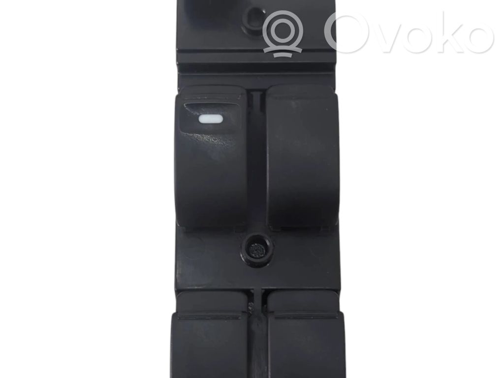 Mitsubishi Lancer Electric window control switch 