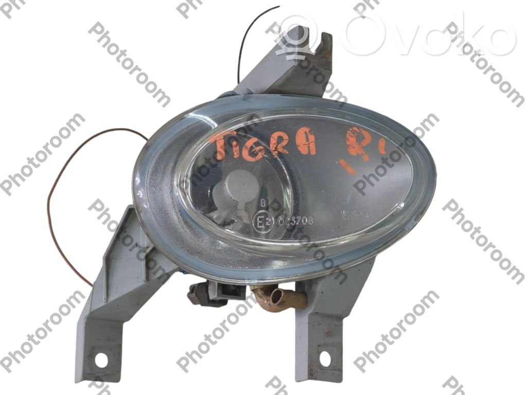 Opel Tigra B Front fog light 