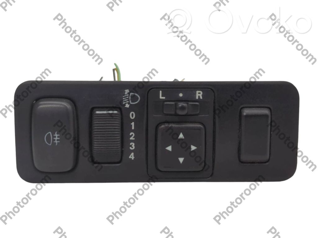 Mitsubishi Space Star Wing mirror switch 