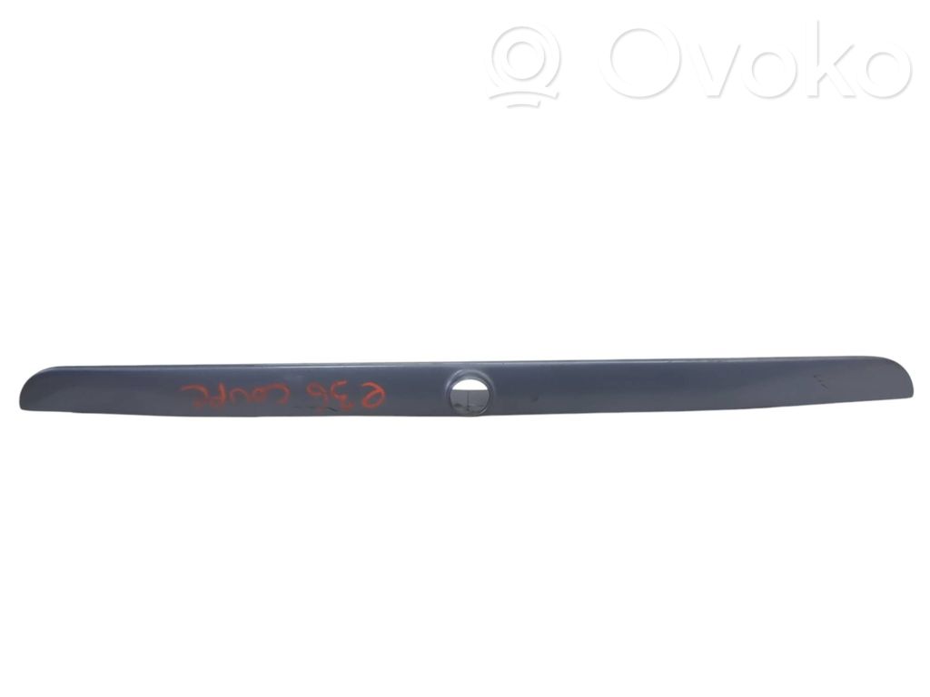 BMW 3 E36 Trunk door license plate light bar 