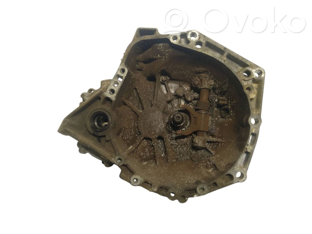 Peugeot 107 Manual 5 speed gearbox 