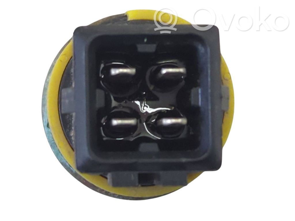 Volkswagen Polo III 6N 6N2 6NF Coolant temperature sensor 