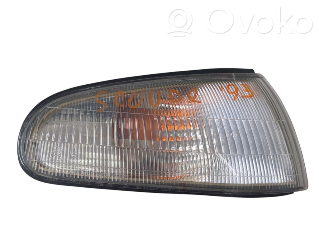 Hyundai Scoupe Front indicator light 