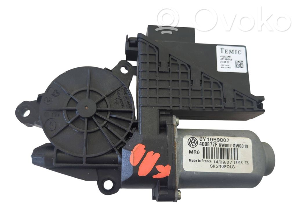 Skoda Fabia Mk1 (6Y) Silnik regulatora szyby drzwi przednich 