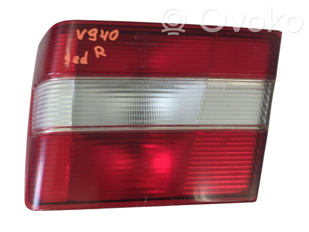 Volvo 940 Aizmugurējais lukturis virsbūvē 