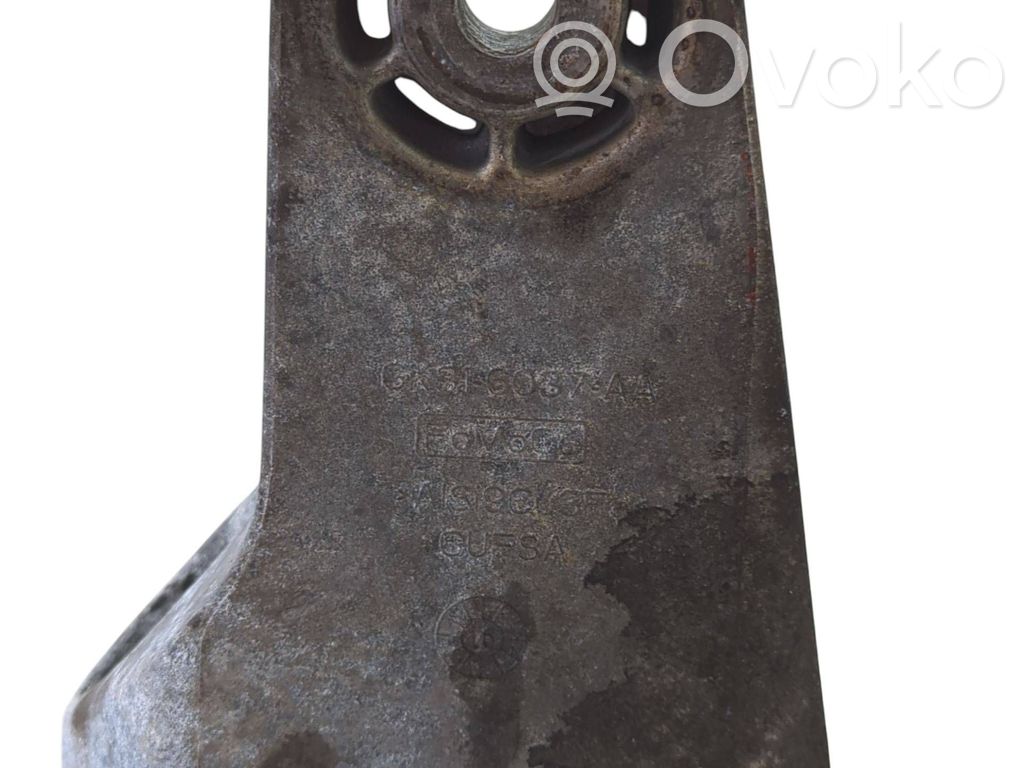 Ford Transit Engine mounting bracket 